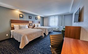 Hyannis Plaza Hotel